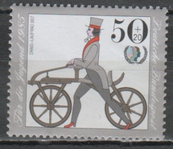NSR 1242 ** - 1985